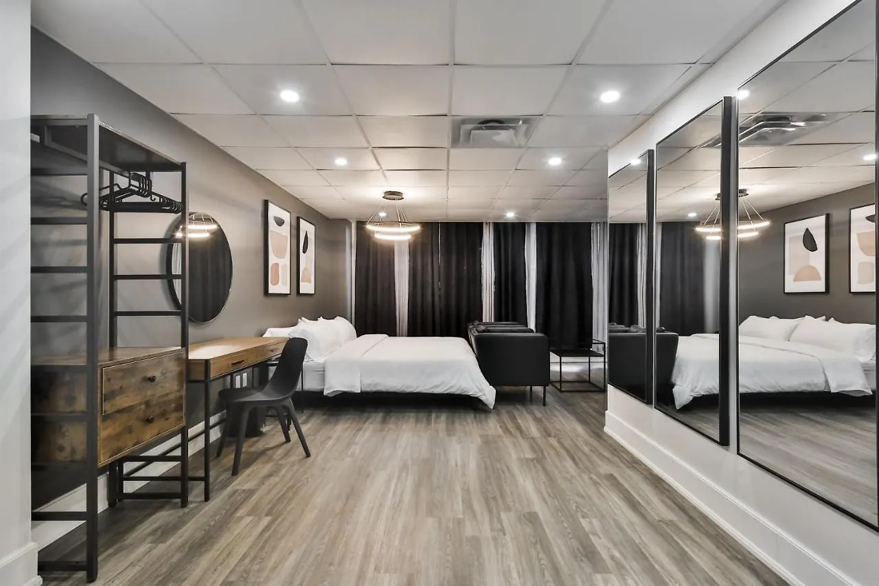 Hygie Boutique Hotel Montreal 3*,